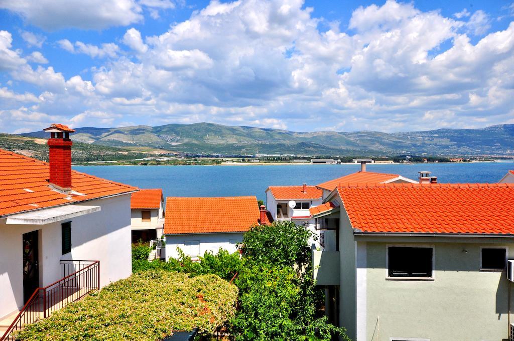 Apartments Sakal Trogir Quarto foto