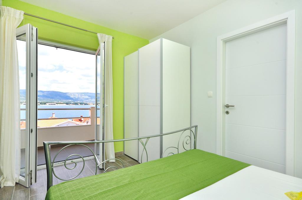 Apartments Sakal Trogir Quarto foto