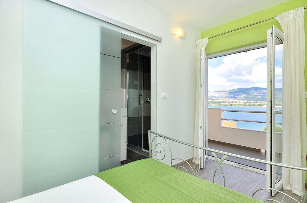 Apartments Sakal Trogir Quarto foto